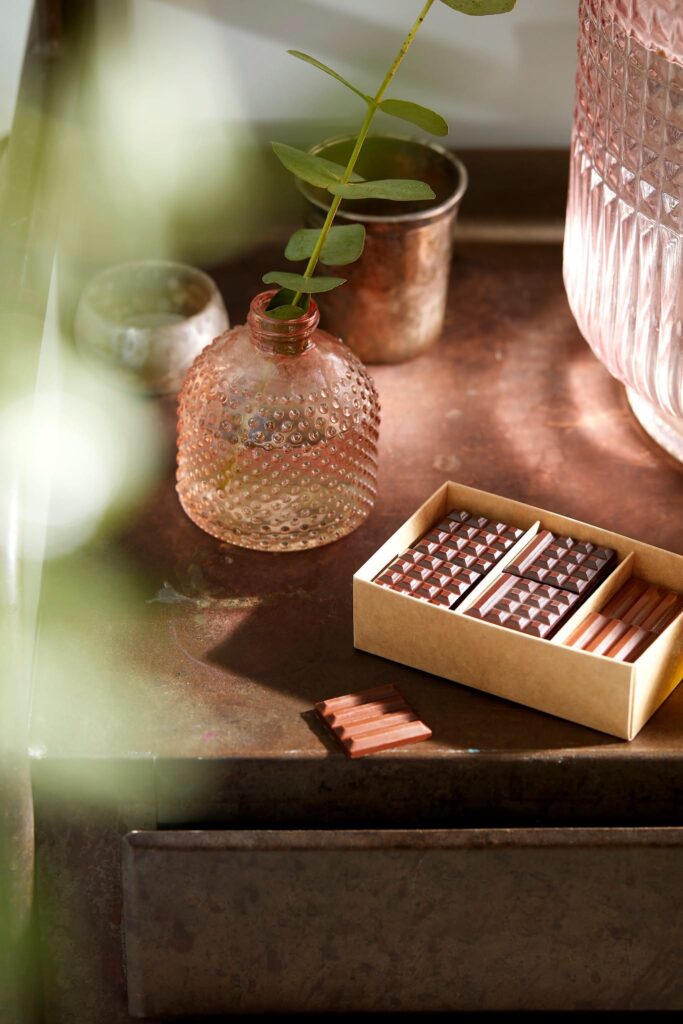 全球首間 巧克力冰淇淋 概念店 Alain Ducasse 台北大直開幕｜Alain Ducasse Chocolat & Glace Paris 全球首間巧克力冰淇淋概念店進駐 NOKE 商品、口味與價格攻略 image 2