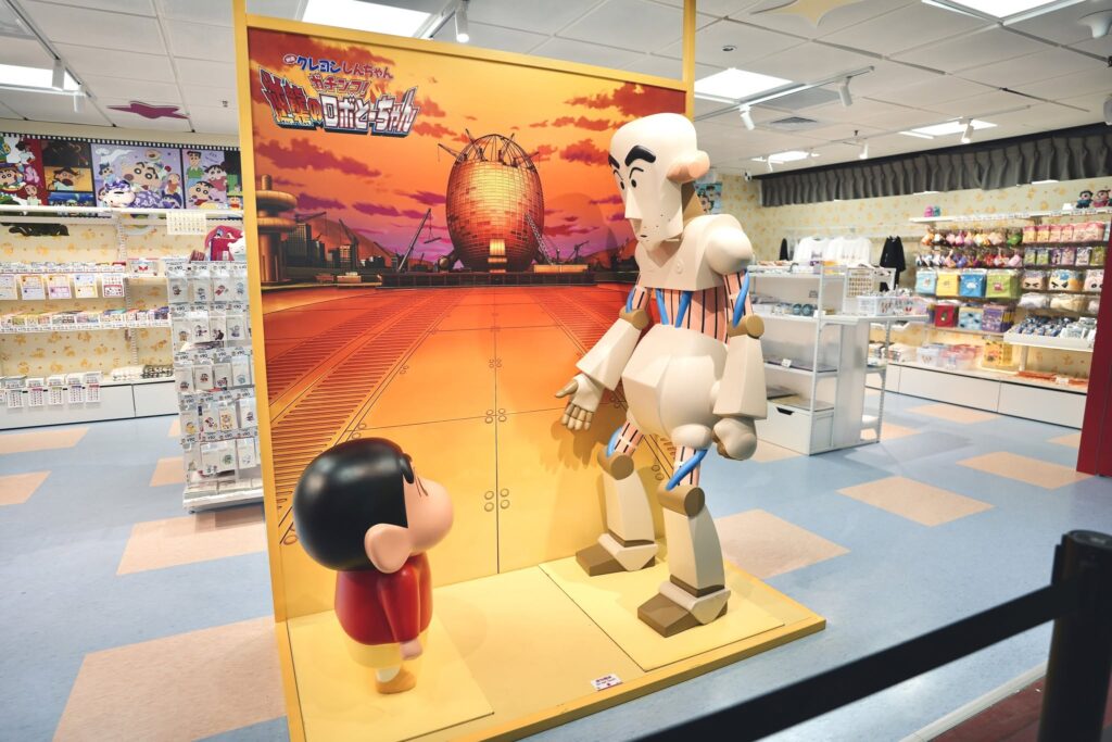 蠟筆小新 日本電影主題限定店 台北開幕｜蠟筆小新西門地下市地址、蠟筆小新營業時間、蠟筆小新日本限定周邊與蠟筆小新打卡亮點 image 4