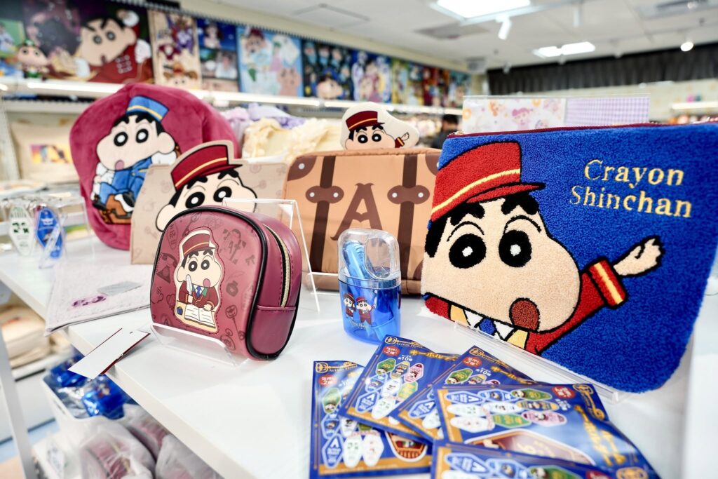 蠟筆小新 日本電影主題限定店 台北開幕｜蠟筆小新西門地下市地址、蠟筆小新營業時間、蠟筆小新日本限定周邊與蠟筆小新打卡亮點 image 3