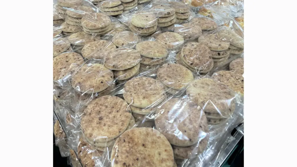 COSTCO 好市多 皮塔口袋餅 網友最新推薦｜COSTCO 好市多 皮塔口袋餅 Kirkland PITA BREAD 9入，COSTCO 好市多 皮塔口袋餅 中東風口袋麵包 image 1